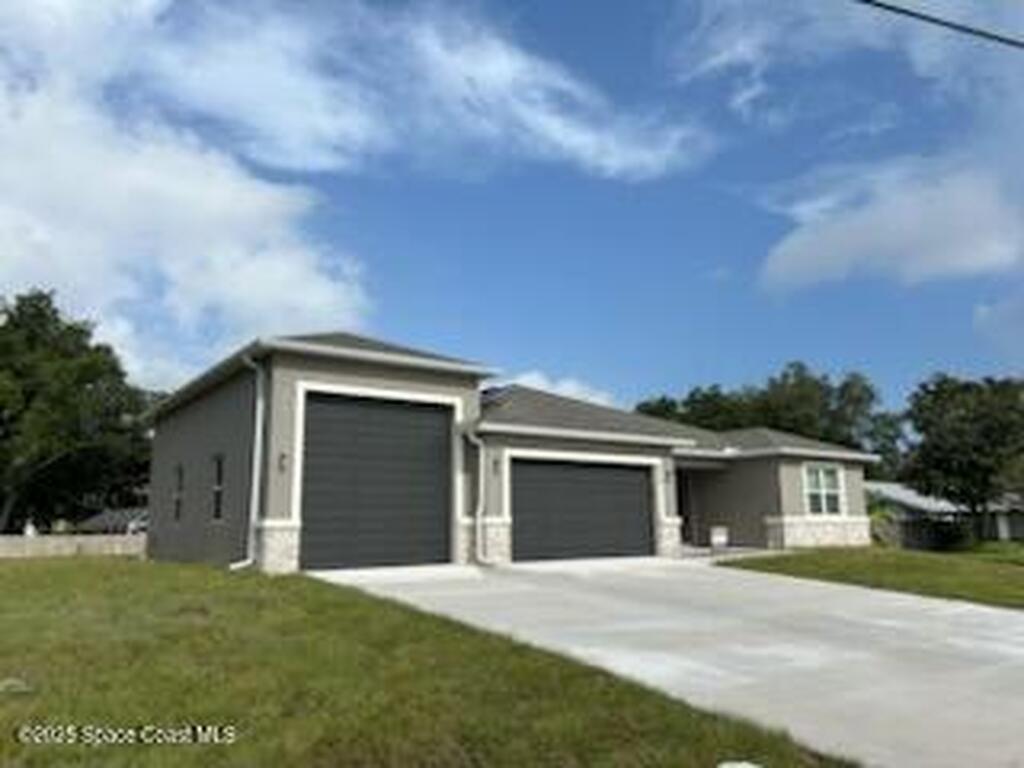 890 Emerson Drive, Palm Bay, FL 32907