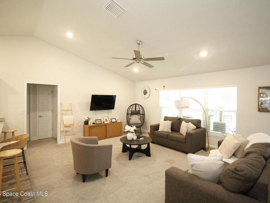 338 Garvey Road, Palm Bay, FL 32908