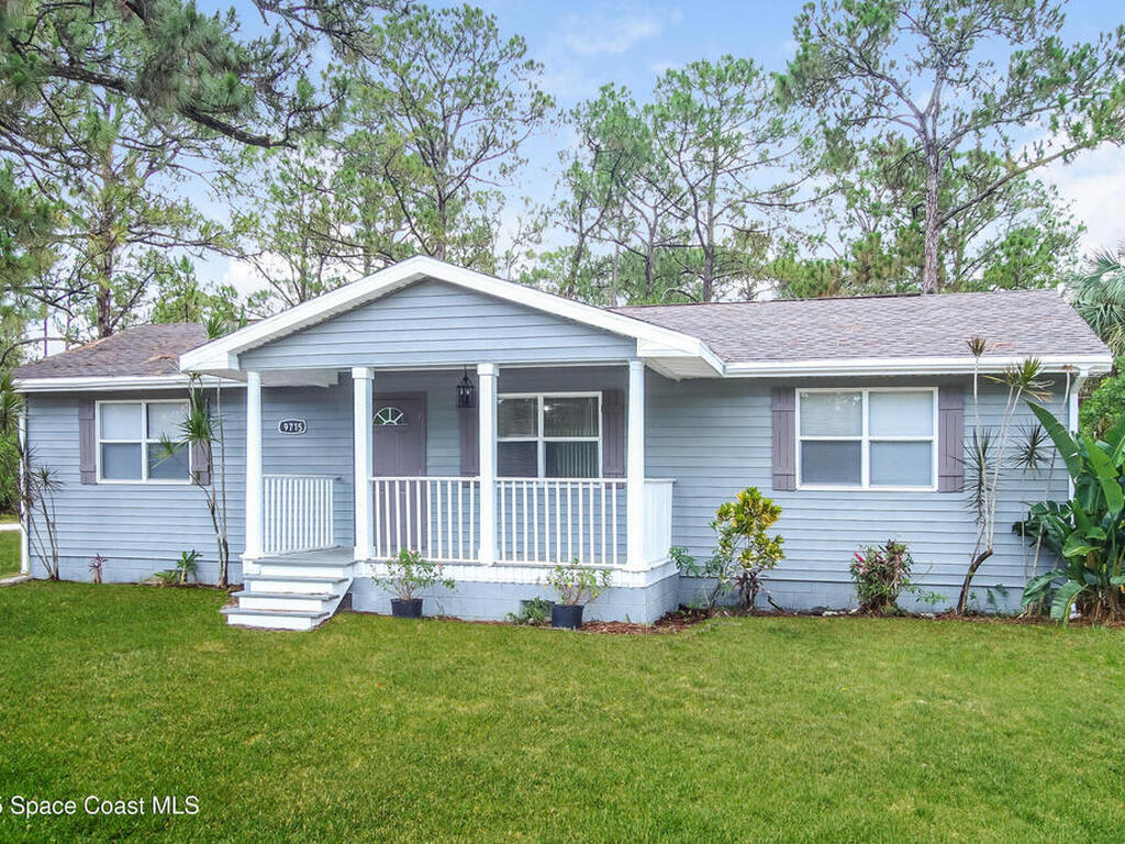 9715 79th Street, Vero Beach, FL 32967