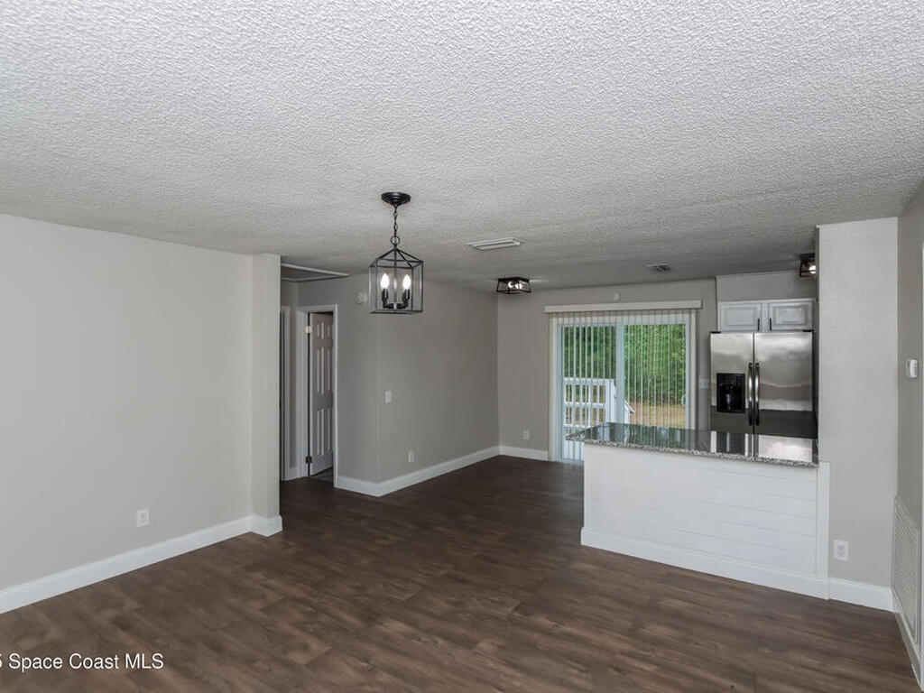 9715 79th Street, Vero Beach, FL 32967