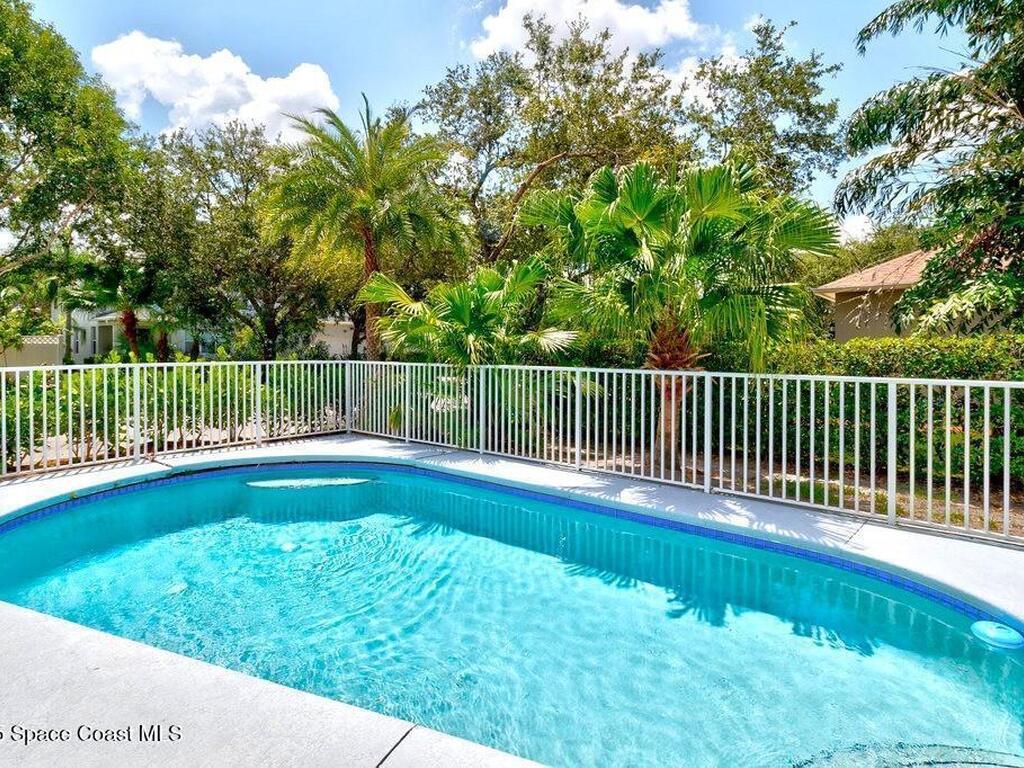 1301 Hometown Drive, Vero Beach, FL 32966