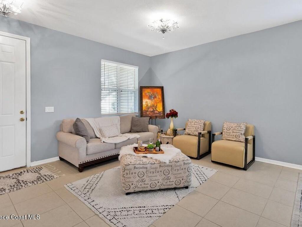 1301 Hometown Drive, Vero Beach, FL 32966