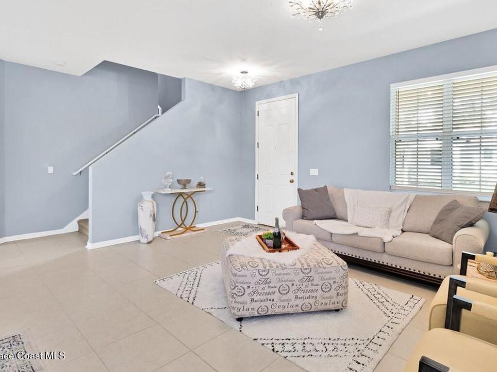 1301 Hometown Drive, Vero Beach, FL 32966