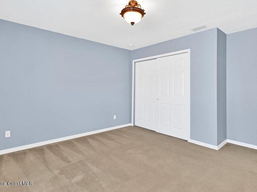 1301 Hometown Drive, Vero Beach, FL 32966