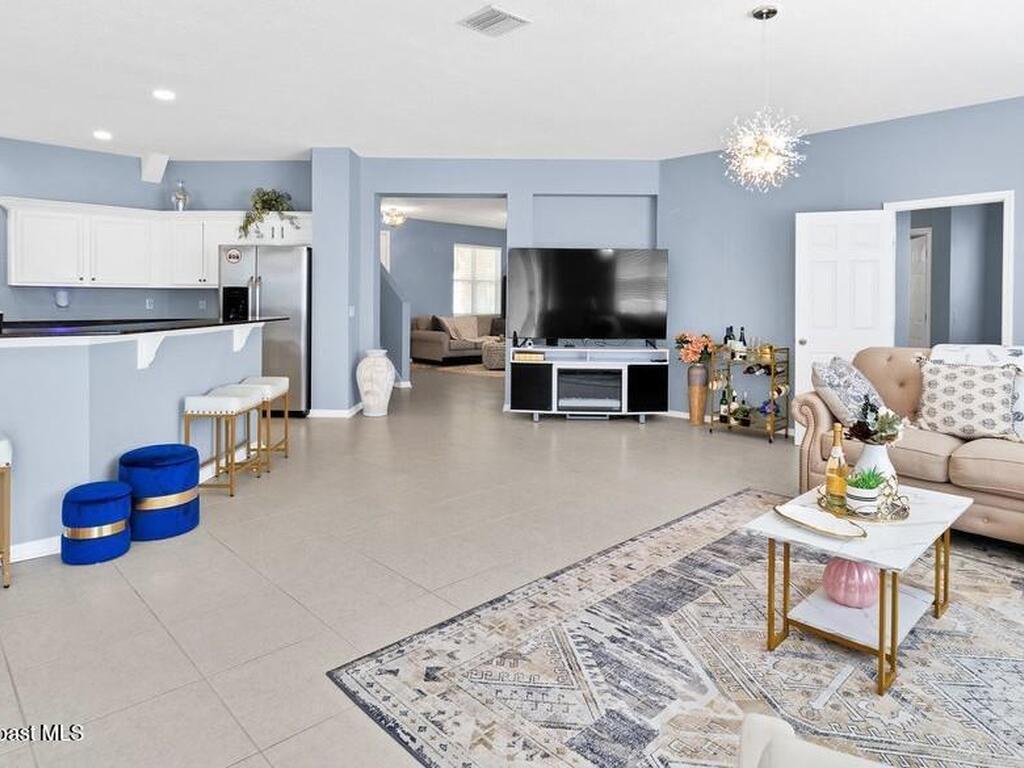 1301 Hometown Drive, Vero Beach, FL 32966