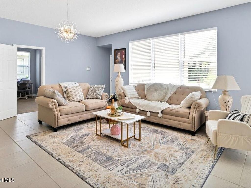 1301 Hometown Drive, Vero Beach, FL 32966