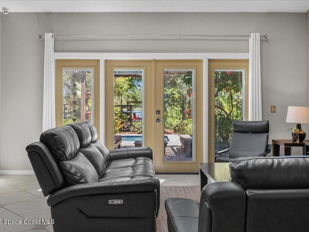 3335 Archer Avenue, Orlando, FL 32833