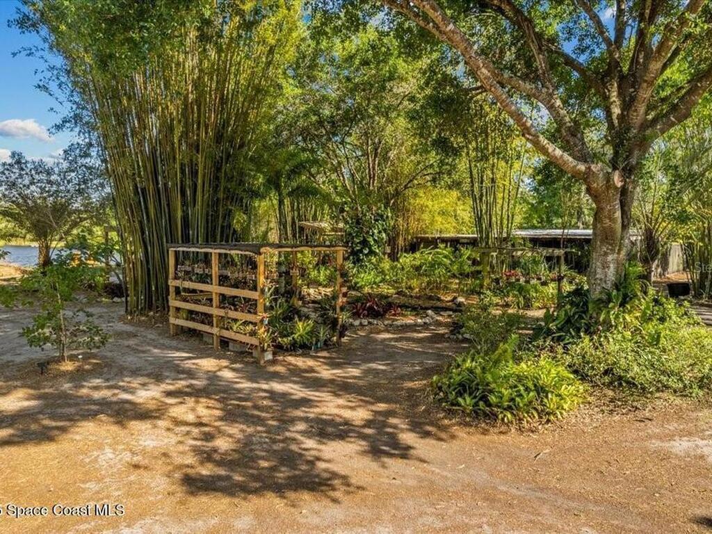 3335 Archer Avenue, Orlando, FL 32833