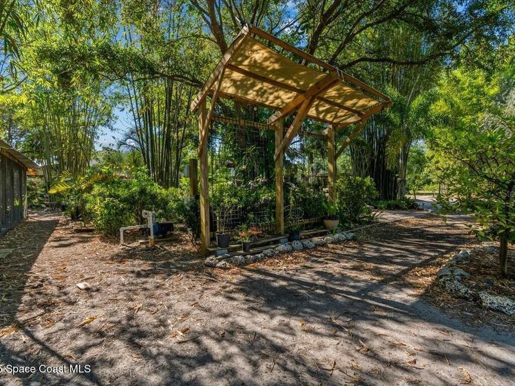 3335 Archer Avenue, Orlando, FL 32833