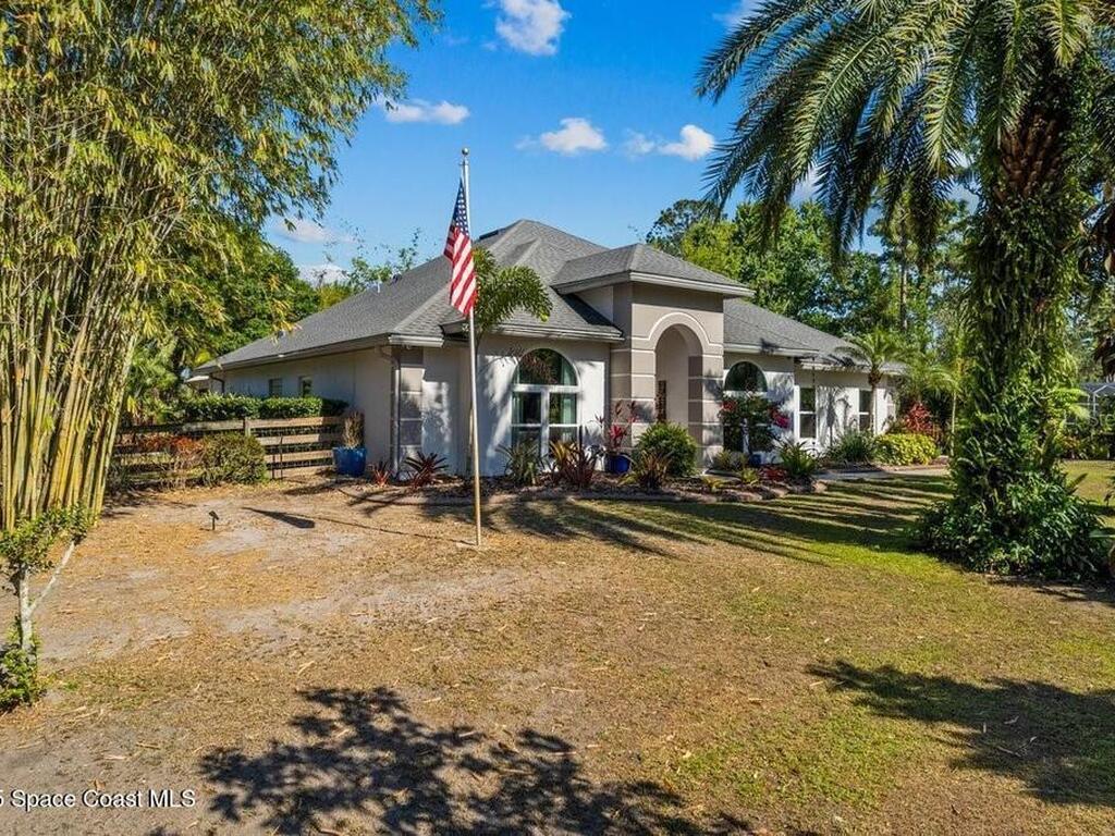 3335 Archer Avenue, Orlando, FL 32833