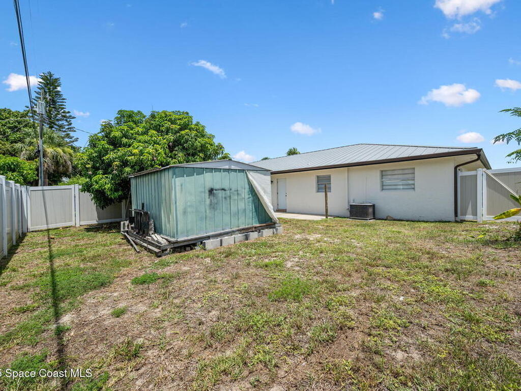 527 Wilson Avenue, Satellite Beach, FL 32937