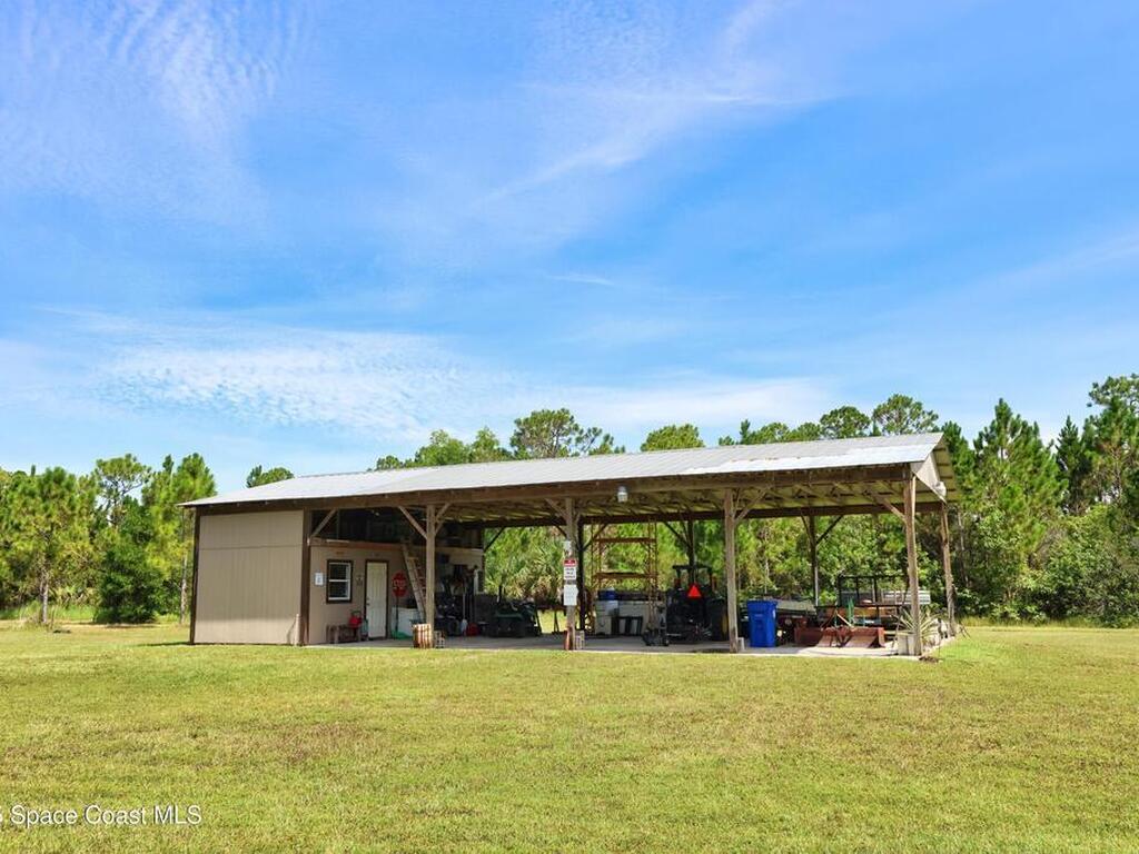 12050 138th Avenue, Fellsmere, FL 32948