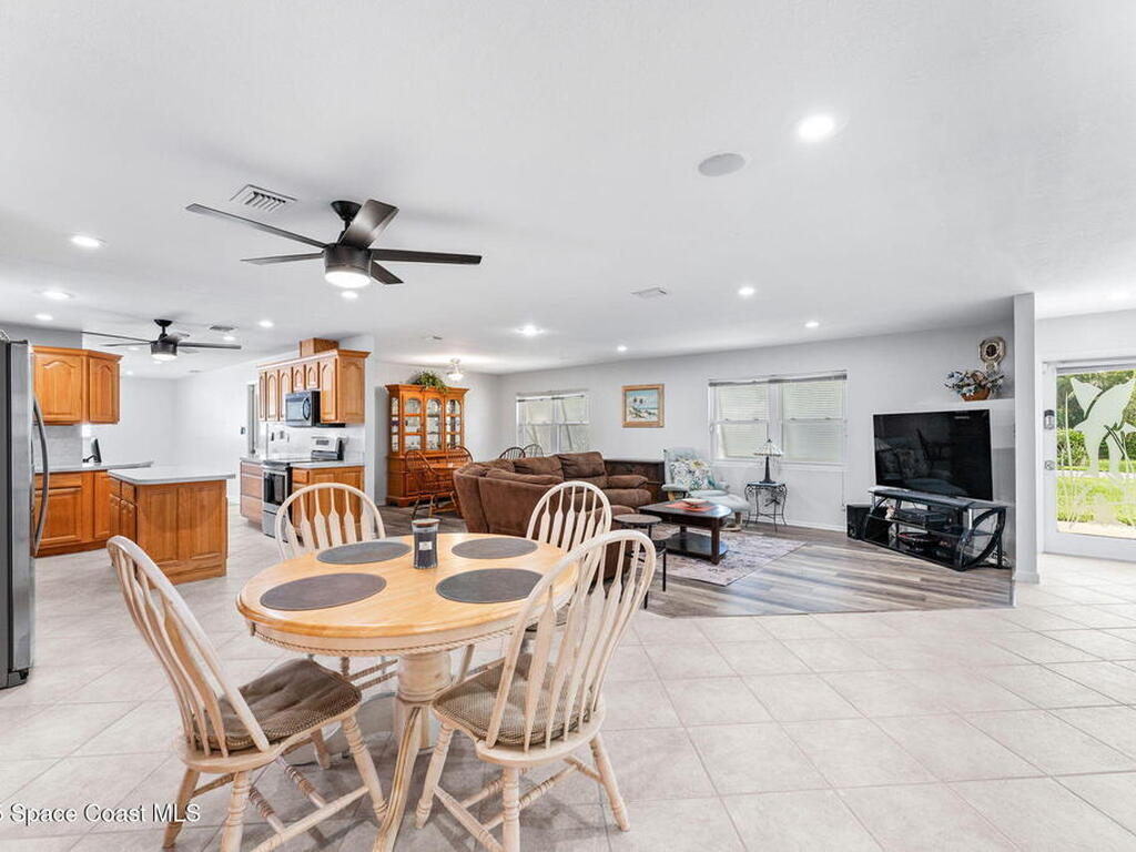 1529 Bay Shore Drive, Cocoa Beach, FL 32931