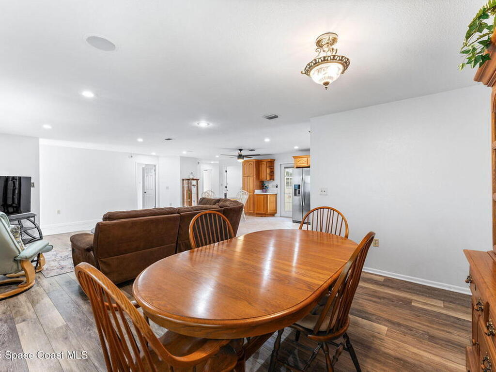 1529 Bay Shore Drive, Cocoa Beach, FL 32931