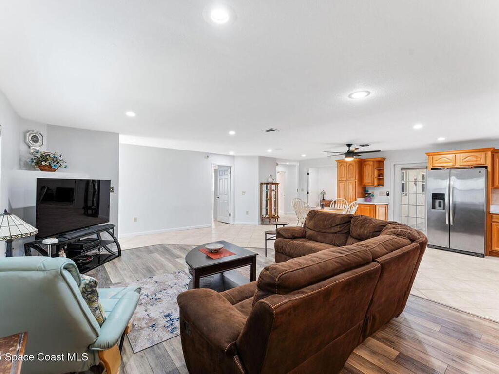 1529 Bay Shore Drive, Cocoa Beach, FL 32931