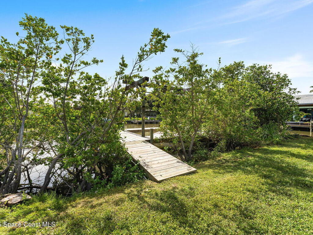 1529 Bay Shore Drive, Cocoa Beach, FL 32931