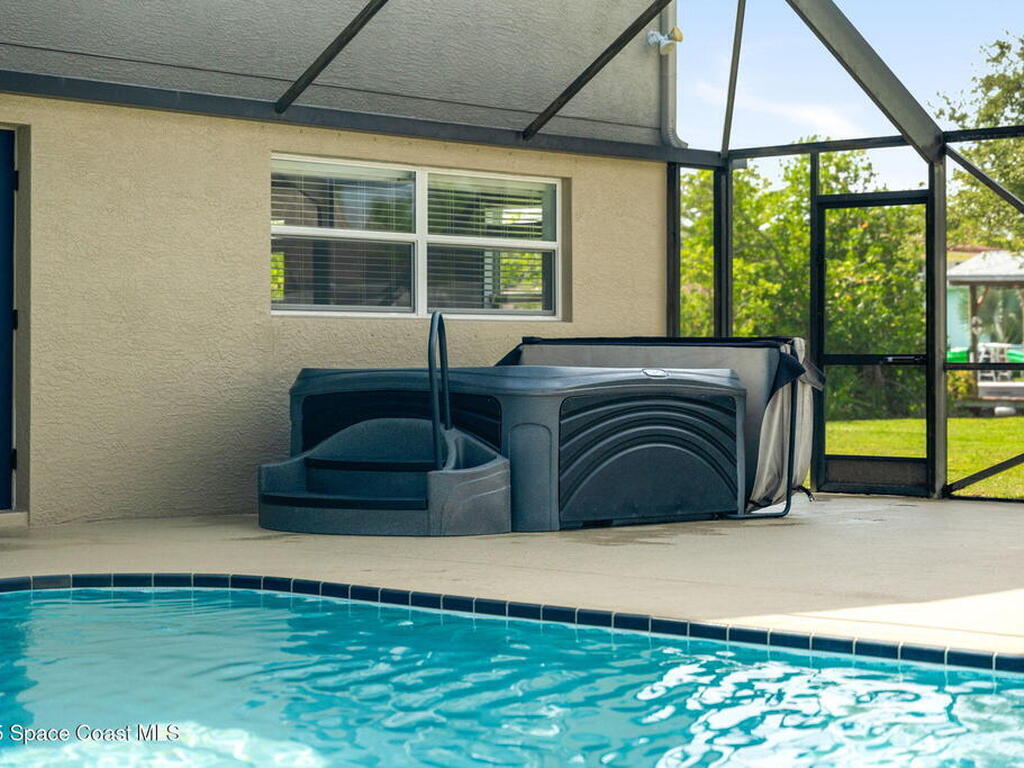 1529 Bay Shore Drive, Cocoa Beach, FL 32931