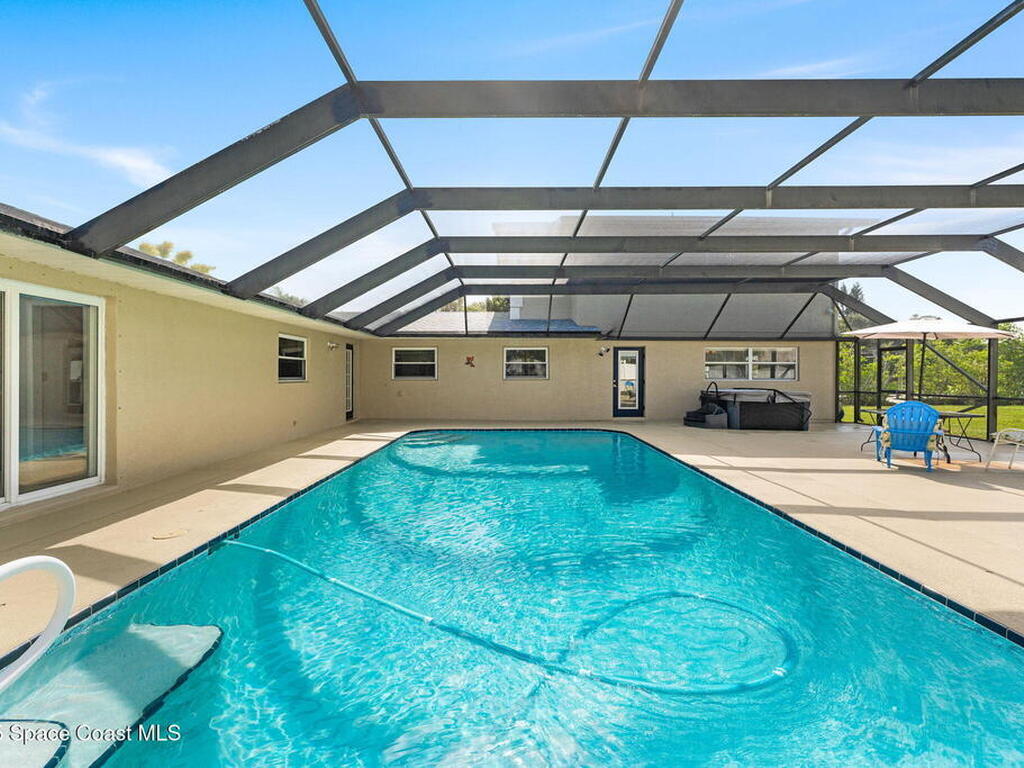 1529 Bay Shore Drive, Cocoa Beach, FL 32931