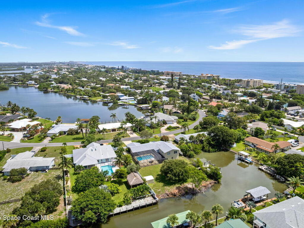 1529 Bay Shore Drive, Cocoa Beach, FL 32931