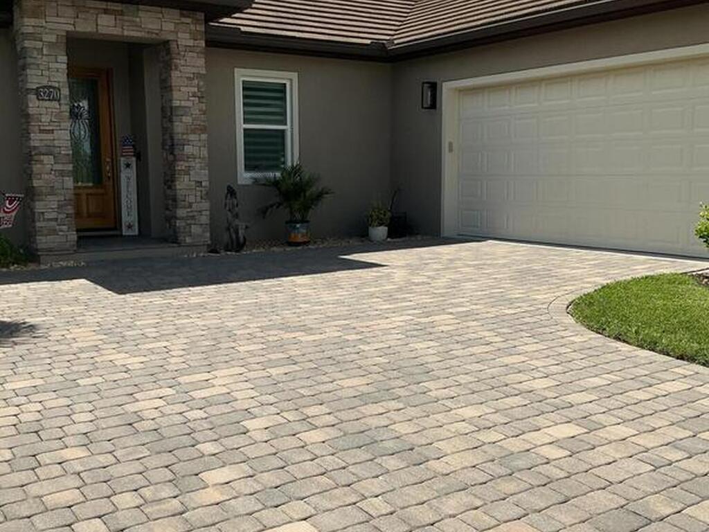 3270 Quantum Place, Mims, FL 32754