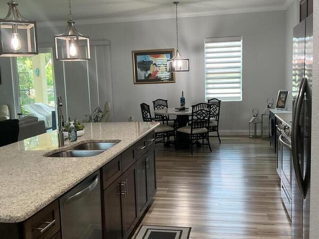 3270 Quantum Place, Mims, FL 32754