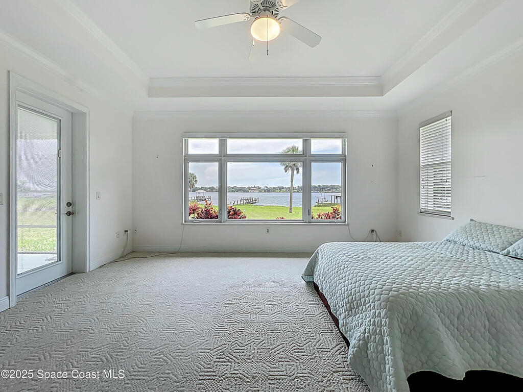 9860 Riverview Drive, Sebastian, FL 32976