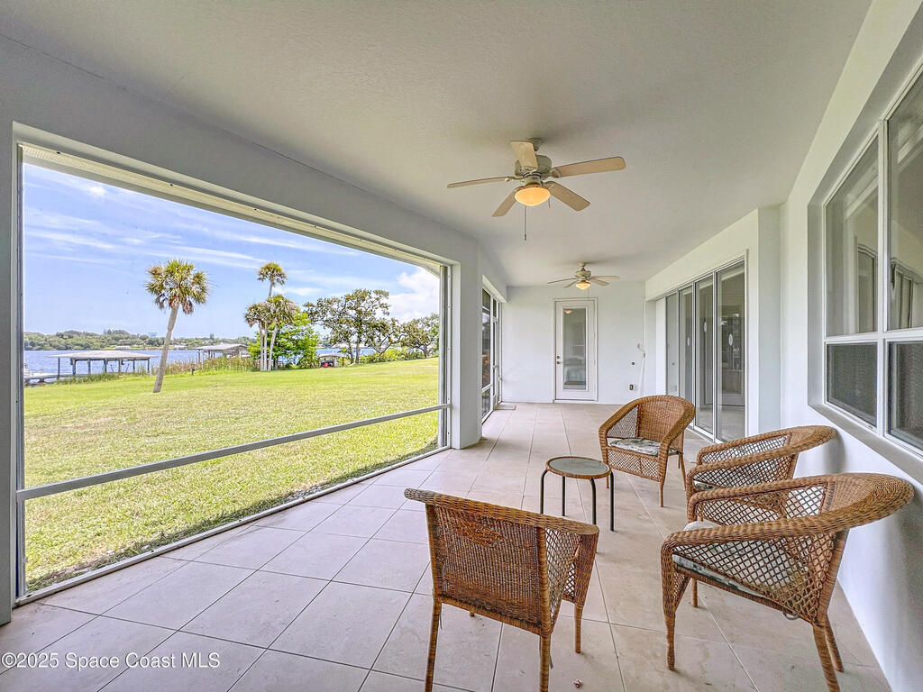 9860 Riverview Drive, Sebastian, FL 32976