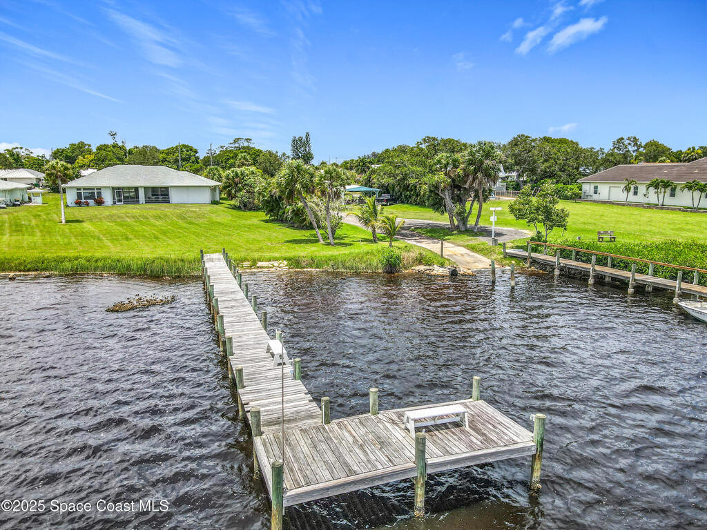 9860 Riverview Drive, Sebastian, FL 32976