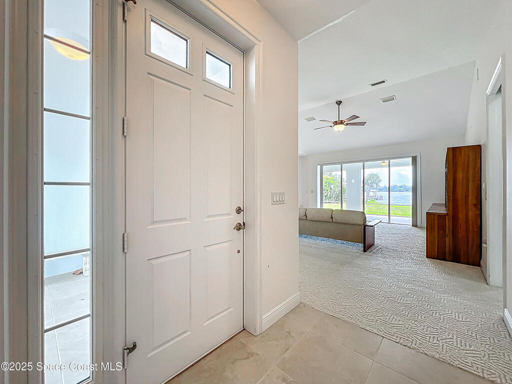 9860 Riverview Drive, Sebastian, FL 32976