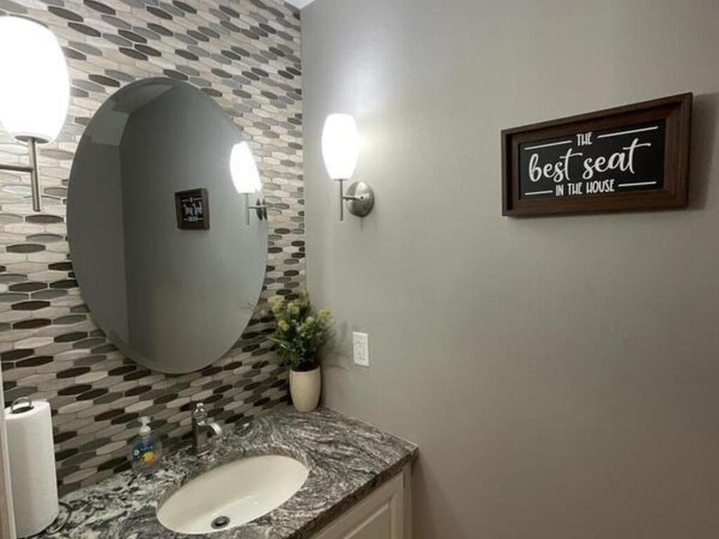 2186 Kings Cross Street, Titusville, FL 32796