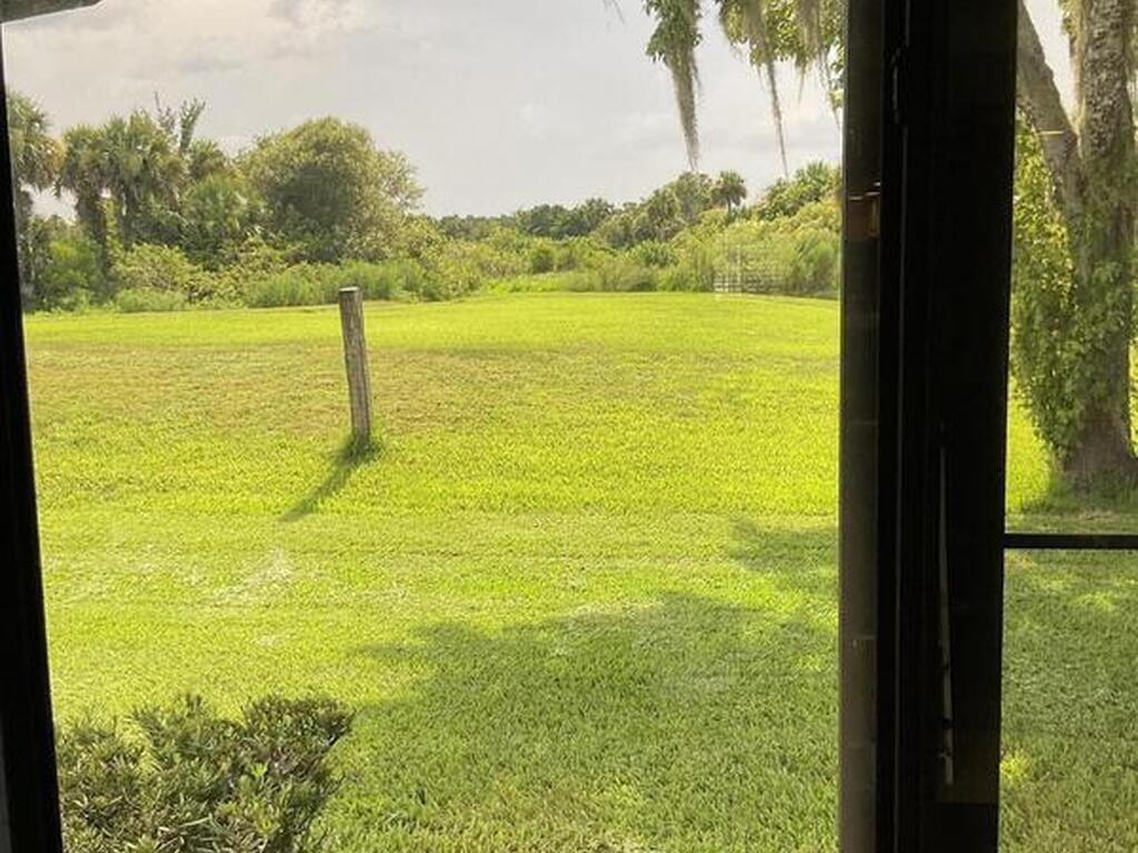 2186 Kings Cross Street, Titusville, FL 32796