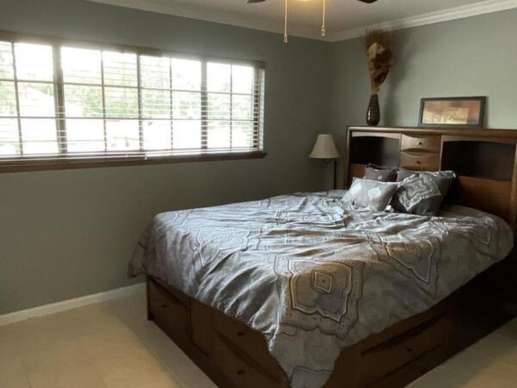2186 Kings Cross Street, Titusville, FL 32796