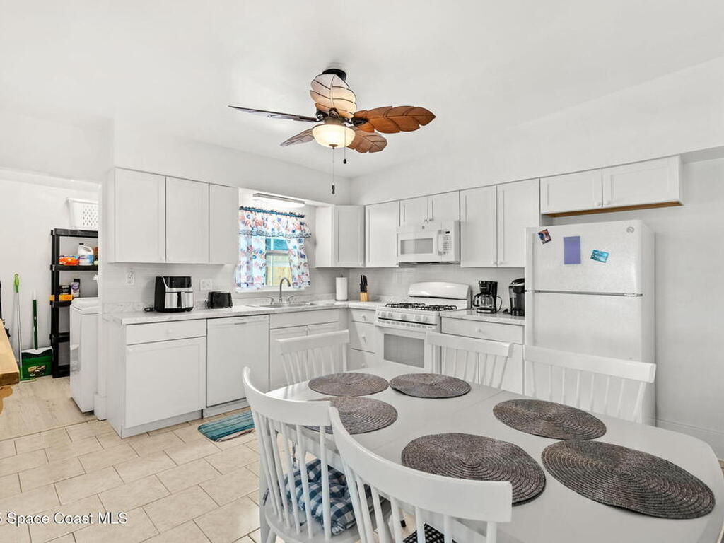 201 N Brevard Avenue, Cocoa Beach, FL 32931