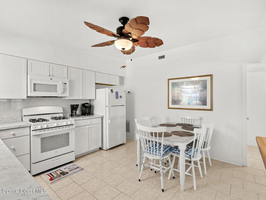 201 N Brevard Avenue, Cocoa Beach, FL 32931