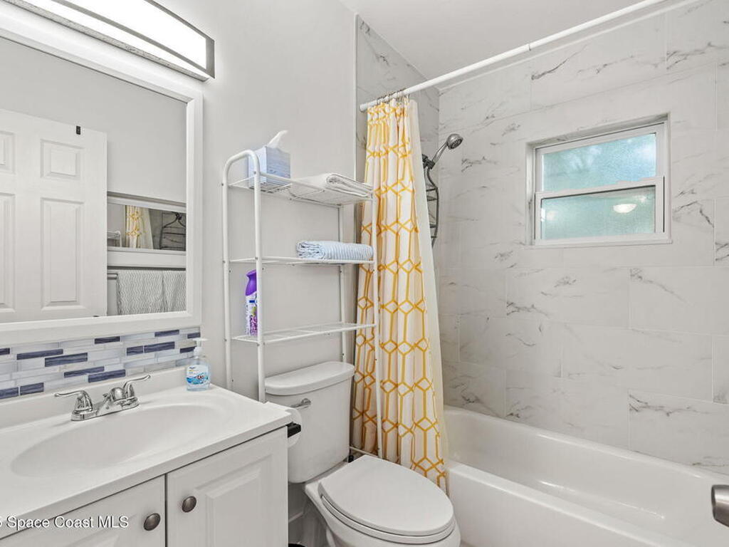 201 N Brevard Avenue, Cocoa Beach, FL 32931