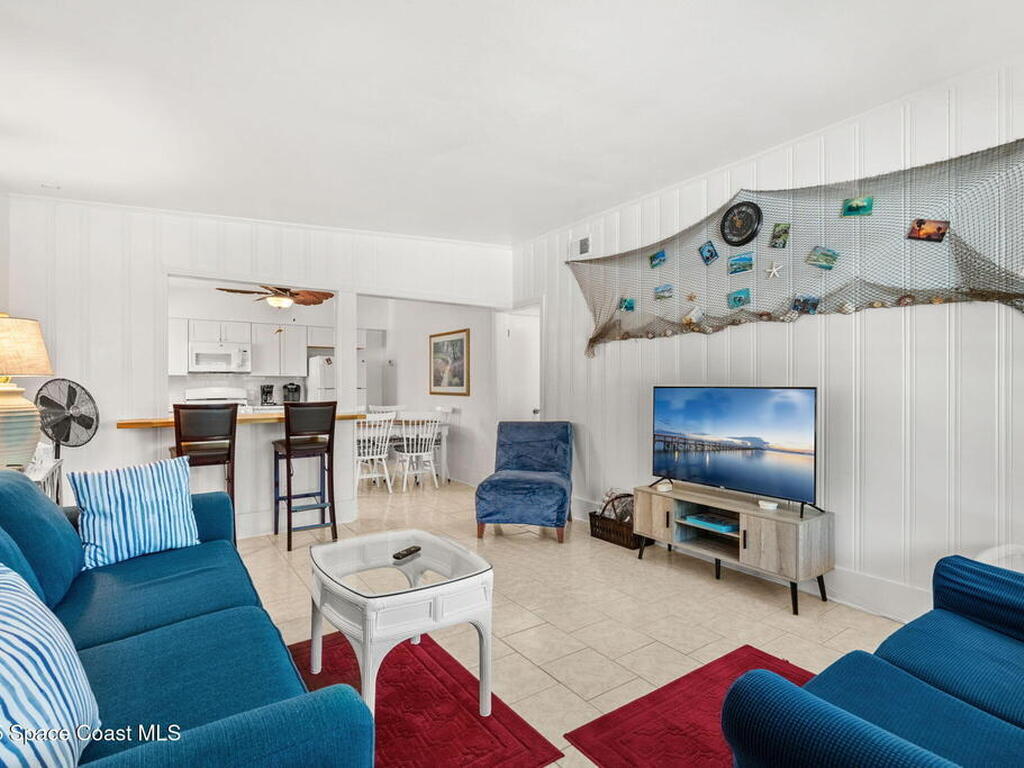 201 N Brevard Avenue, Cocoa Beach, FL 32931