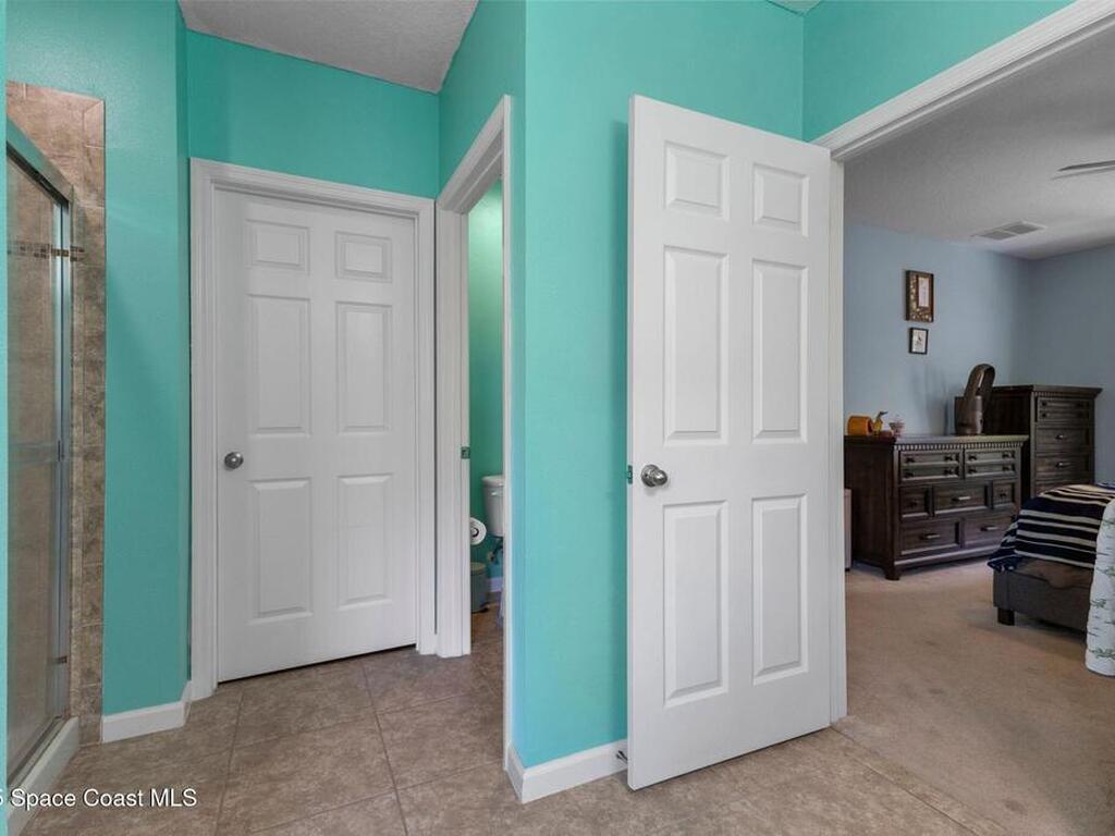 1327 Lexington Square, Vero Beach, FL 32962