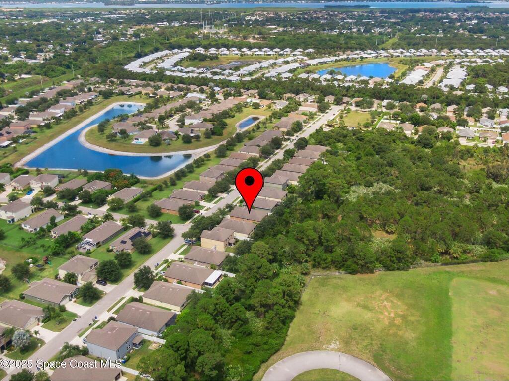 1327 Lexington Square, Vero Beach, FL 32962