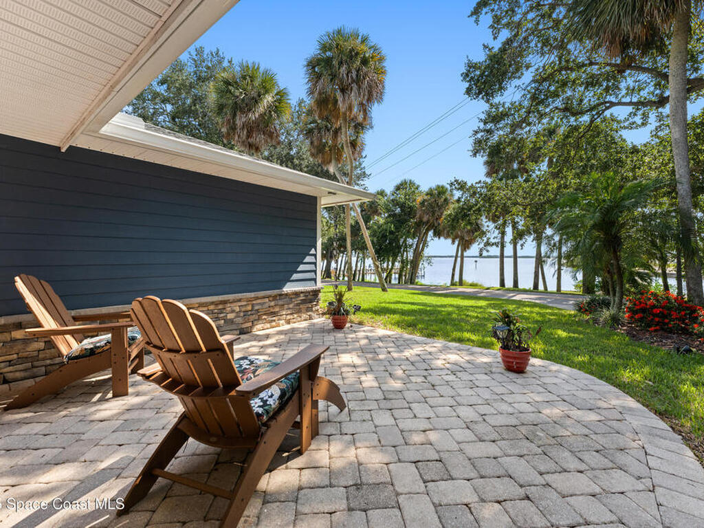 3402 Indian River Drive, Cocoa, FL 32926