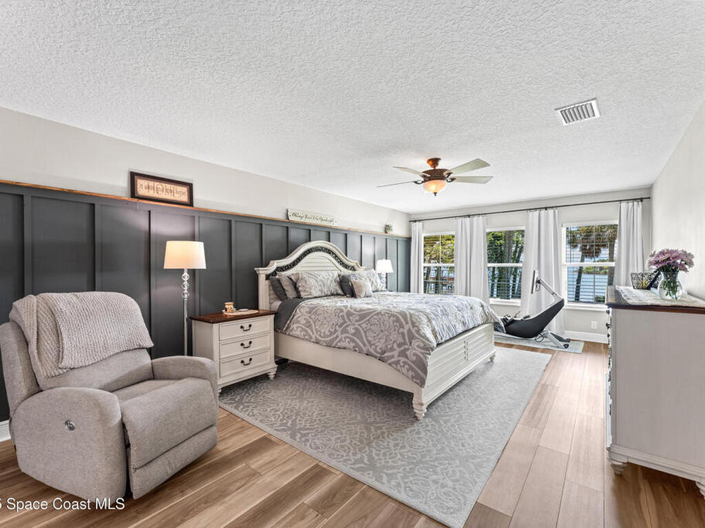 3402 Indian River Drive, Cocoa, FL 32926