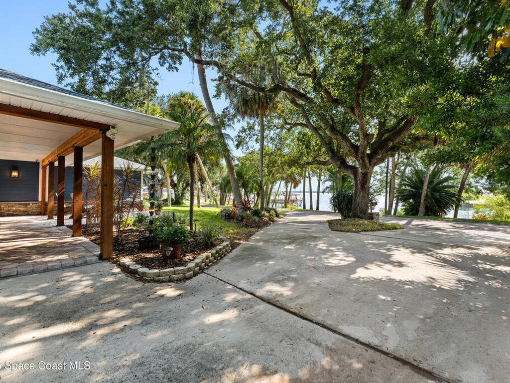 3402 Indian River Drive, Cocoa, FL 32926