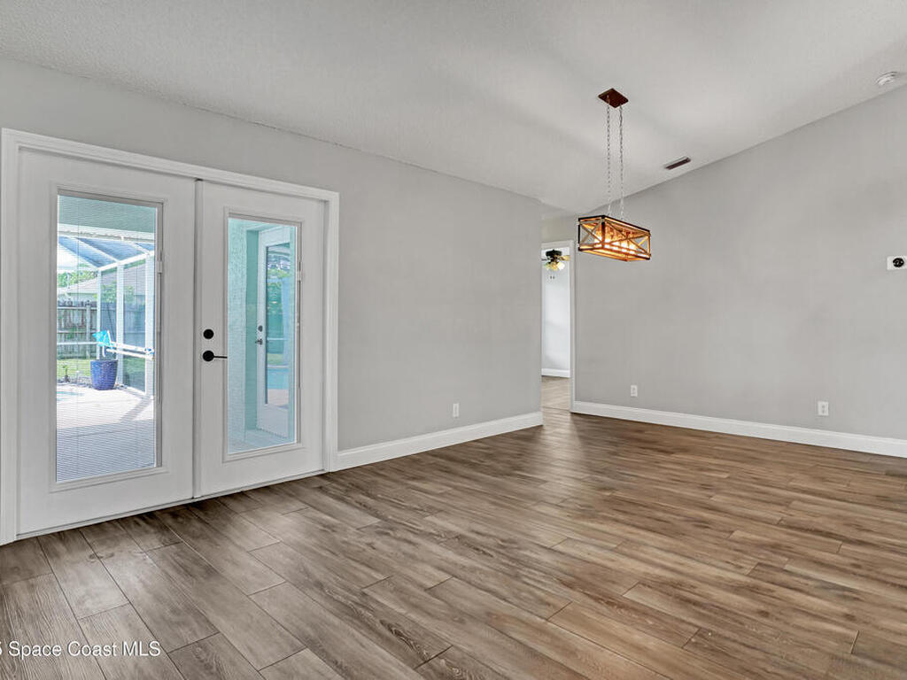564 Hammond Street, Palm Bay, FL 32908