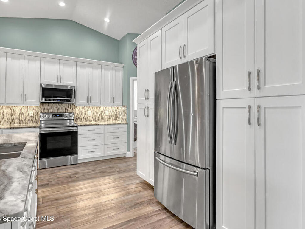 564 Hammond Street, Palm Bay, FL 32908