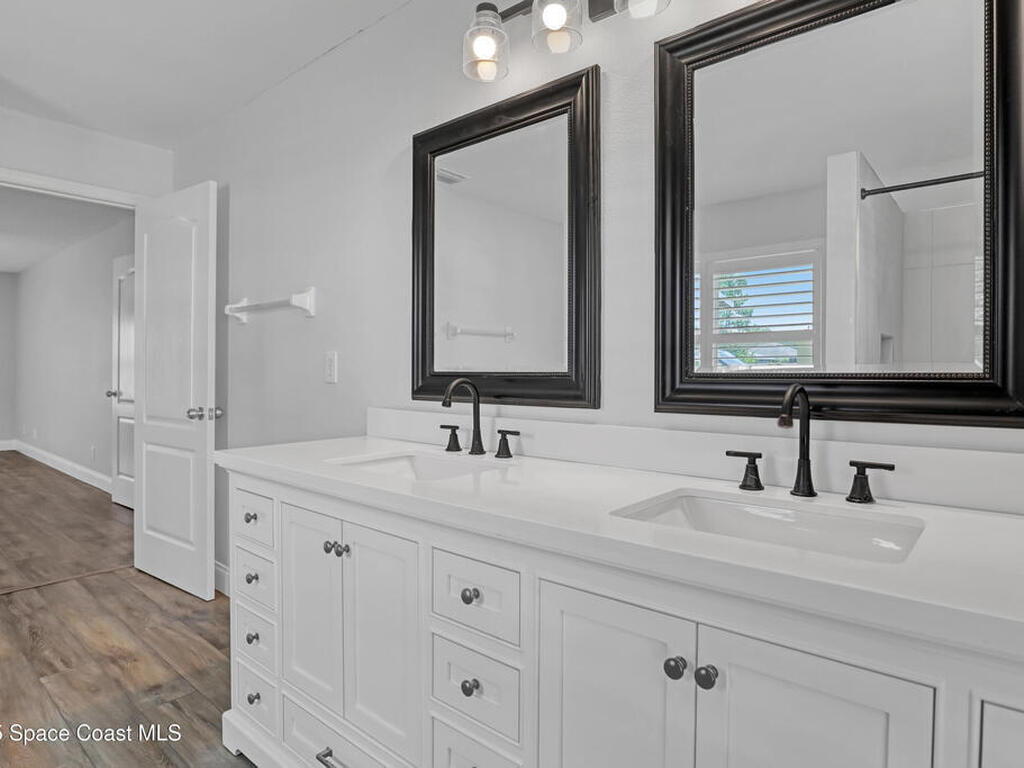 564 Hammond Street, Palm Bay, FL 32908