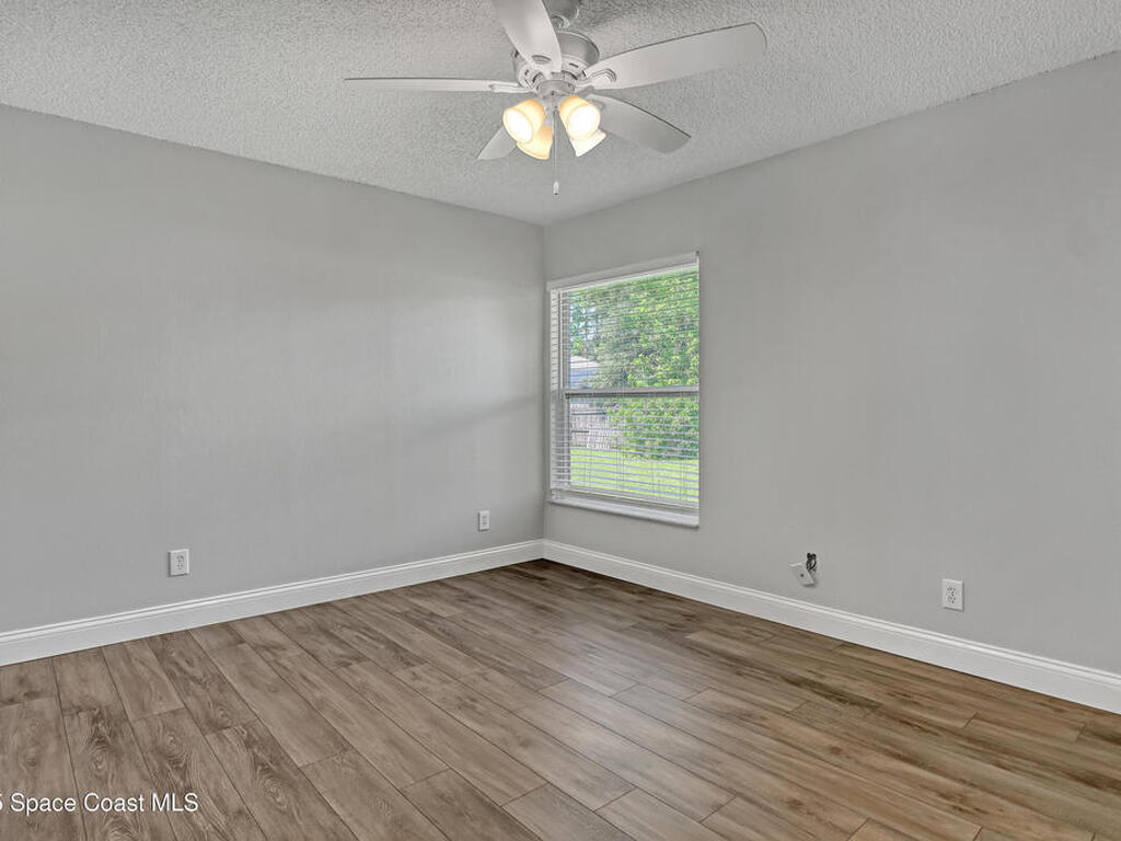 564 Hammond Street, Palm Bay, FL 32908