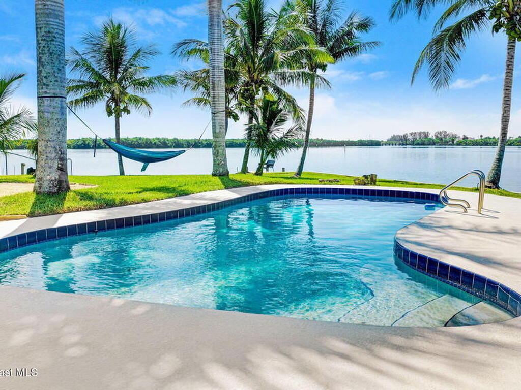 485 Sundoro Court, Merritt Island, FL 32953