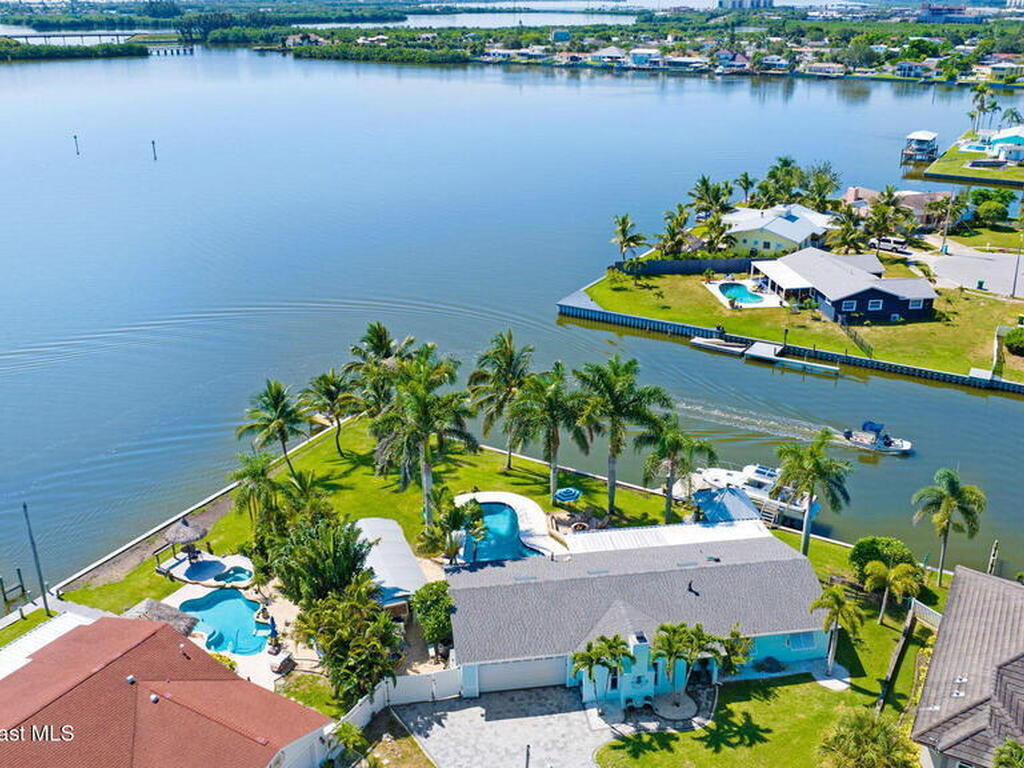 485 Sundoro Court, Merritt Island, FL 32953