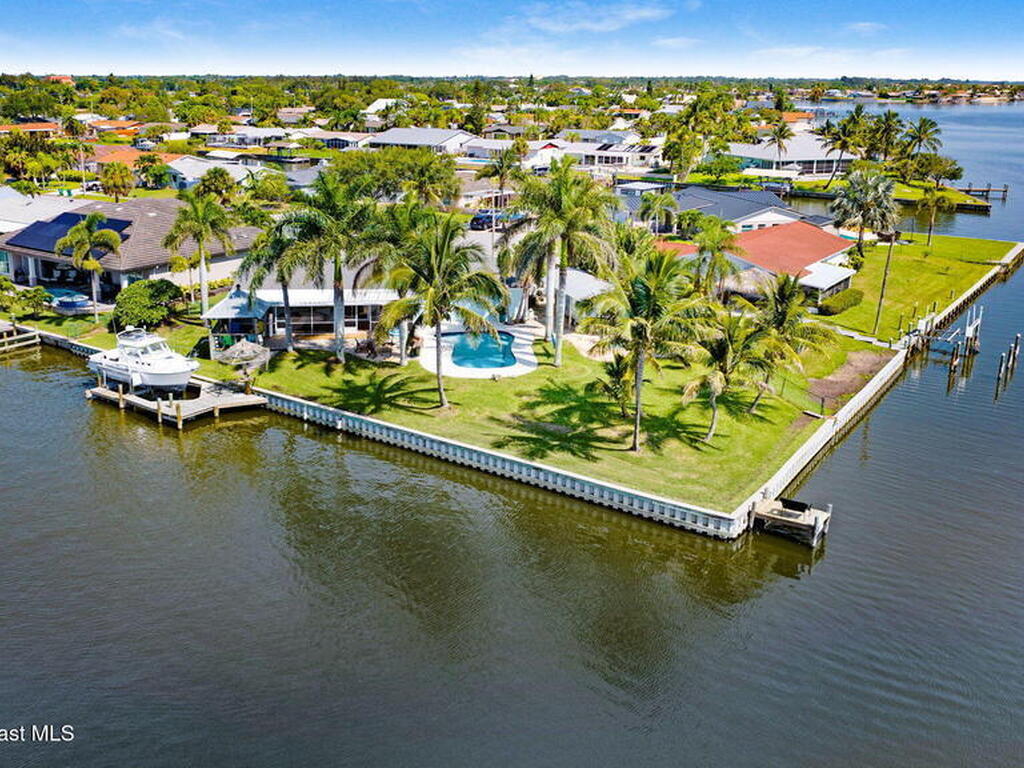 485 Sundoro Court, Merritt Island, FL 32953
