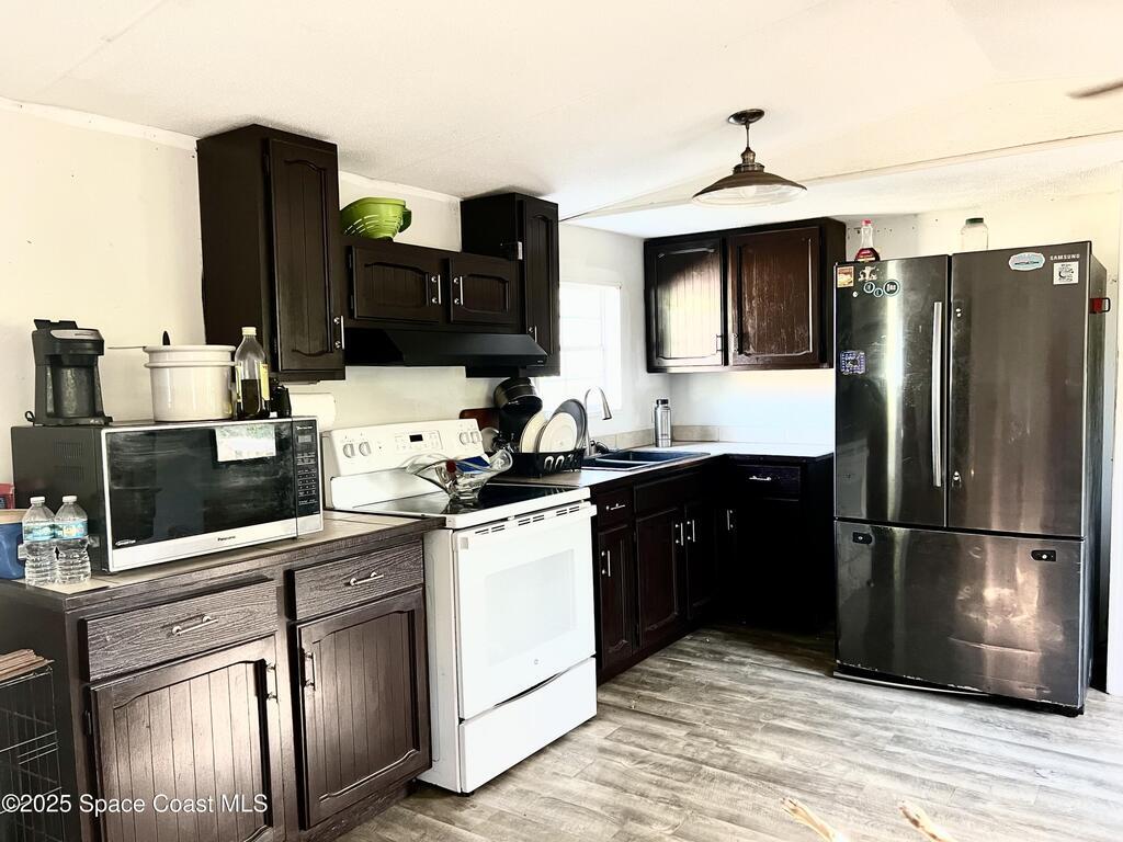 3406 Brockett Road, Mims, FL 32754