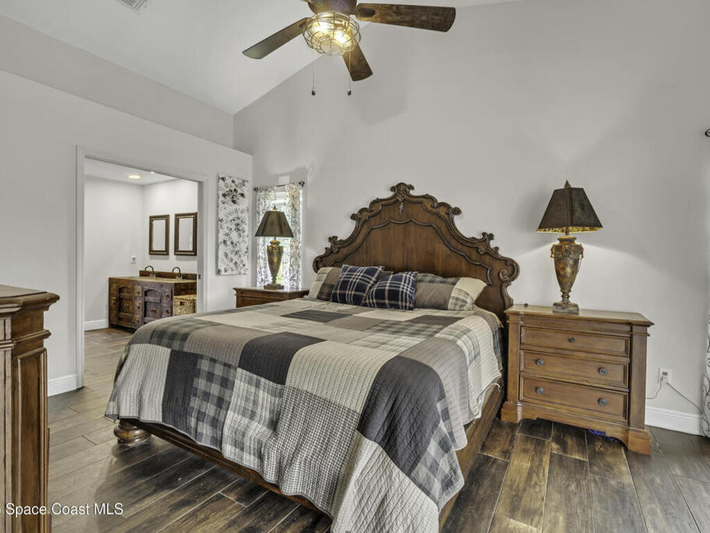 8625 Fleming Grant Road, Sebastian, FL 32976